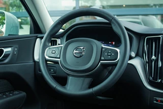 Volvo XC60 Volvo XC60 2.0 T6 Plug-in hybrid AWD Core Bright|LongRange|Clima|Pano|Camera - afbeelding nr 20