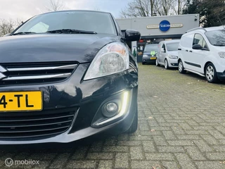 Suzuki Swift Suzuki Swift 1.2 Bandit EASSS 5 drs / Cruise / Audio / LM / Stoelverwarming - afbeelding nr 28