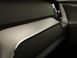 Volvo XC60 Volvo XC60 T6 PLUG-IN HYBRID LONG RANGE PLUS BRIGHT 20INCH SCHUIFDAK CAMERA - afbeelding nr 35