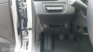 Renault Clio Renault Clio 1.0 TCe Bi-Fuel Zen - afbeelding nr 16