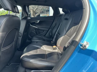 Volvo V40 Volvo V40 2.0 D4 R-Design Business Leder Navi Climate Cruise Lichtmetaal Trekhaak - afbeelding nr 6
