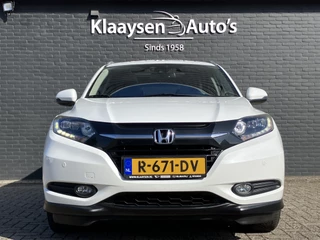 Honda HR-V Honda HR-V 1.5 i-VTEC Executive | navigatie | panoramadak | trekhaak | camera | stoelverwarming | all season banden - afbeelding nr 2
