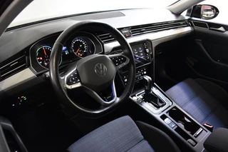 Volkswagen Passat Volkswagen Passat Variant GTE 218PK DSG HYBRID BUSINESS CAMERA/NAVI/MASSAGE*** - afbeelding nr 5