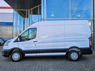 Ford Transit Ford Transit 310 2.0 TDCI L2H2 Trend 130pk | 12 inch SYNC 4 | Draadloos Apple Carplay/Android auto | Achteruitrijcamera incl. Downlighter | Digitale Cockpit - afbeelding nr 2