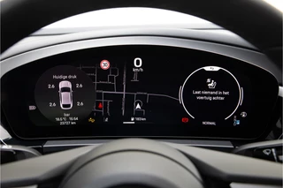 Porsche Macan Porsche Macan 4 100 kWh Panorama, Trekhaak, 22