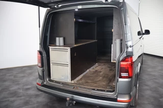 Volkswagen Transporter Volkswagen Transporter 2.0 TDI L2H1 Bulli 204PK Automaat | 15dkm NAP | Carplay - afbeelding nr 6