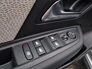 Citroën C4 X Citroen C4 X 1.2 aut Puretech /Camera /Led /1e eigenaar - afbeelding nr 9