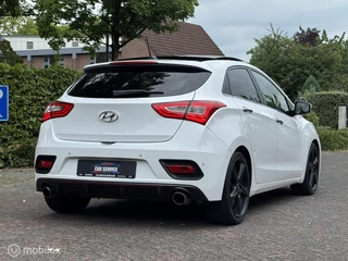 Hyundai i30 Hyundai i30 1.6 GDi Turbo N 186PK/Xenon/PANO/NAVI/SLTVW/LMV - afbeelding nr 18