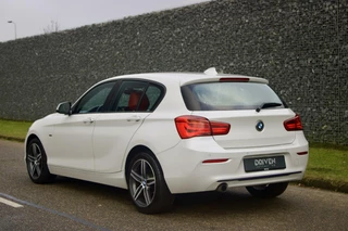 BMW 1 Serie BMW 1-serie 118i Sportline | Parelmoer Wit - Automaat - afbeelding nr 3