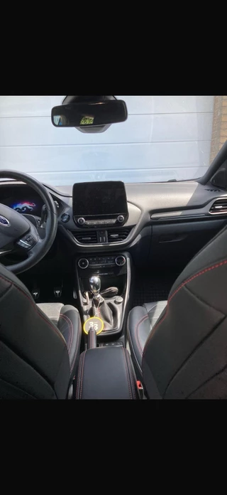 Ford Puma Ford Puma 1.0 EcoBoost Hybrid ST-Line X First Edition 125pk Afneembare Trekhaak | Adaptieve Cruise Control | Winterpack | Elek Achterklep - afbeelding nr 3