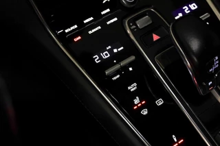 Porsche Panamera Porsche Panamera 4.0 Turbo S E-Hybrid|Keramisch|Pano| - afbeelding nr 16