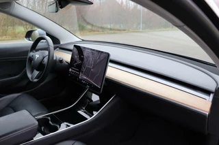 Tesla Model 3 Tesla Model 3 Long Range AWD 75 kWh dual motor leder panodak memoryseats autopliot stoelverwarming v+a - afbeelding nr 15