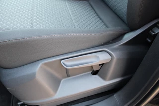 Ford Tourneo Connect Ford Tourneo Connect Grand 1.5 PHEV Titanium 7 zits | Luxe | Cruise control | Carplay - afbeelding nr 30