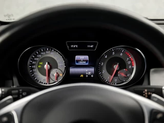 Mercedes-Benz CLA 157Pk Automaat (GROOT NAVI, LEDER/ALCANTARA, GETINT GLAS, SPORTSTOELEN, CRUISE, LED KOPLAMPEN, ELEK ACHTERKLEP, NIEUWE APK, NIEUWSTAAT) - afbeelding nr 21