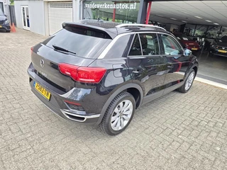 Volkswagen T-Roc Volkswagen T-Roc 1.5 TSI Sport AUTOMAAT Clima|Navi|Camera|Virtual|Nap!! - afbeelding nr 60