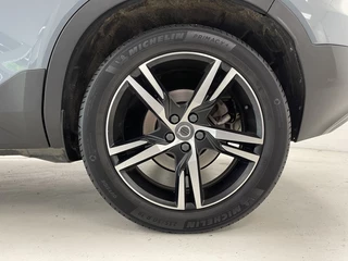 Volvo XC40 Volvo XC40 1.5 T5 Recharge R-Design | Trekhaak | Panoramadak | Thunder Grey - afbeelding nr 6