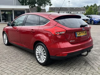 Ford Focus Ford Focus 1.5 Ecoboost Titanium 150pk Automaat | Trekhaak | Navigatie | Voorruit verwarming | 17 inch velg | Climate control - afbeelding nr 5