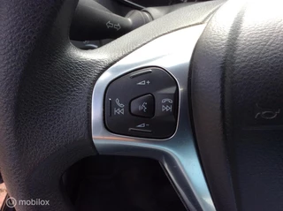 Ford Fiesta Ford Fiesta 1.0 Style Airco 5-Deurs Nav Nap Dealer OH Isofix - afbeelding nr 19
