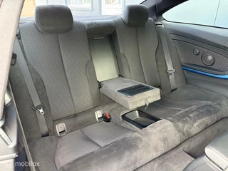 BMW 4 Serie BMW 4-Serie Coupe 435i M-Performance / NL / HUD / Compleet!! - afbeelding nr 9