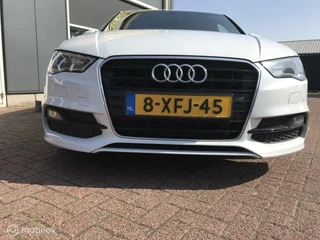 Audi A3 Audi A3 Limousine 2.0 TDI Ambition Pro Line S Veel uitstraling S-Line binnen en buiten Goed onderhouden Dist - afbeelding nr 5