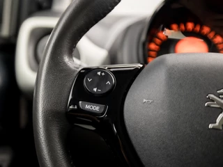 Peugeot 108 Peugeot 108 1.0 VTi Sport Automaat (AIRCO, LM VELGEN, SPORTSTOELEN, ELEK RAMEN, XENON, BLUETOOTH, NIEUWE APK, NIEUWSTAAT) - afbeelding nr 18