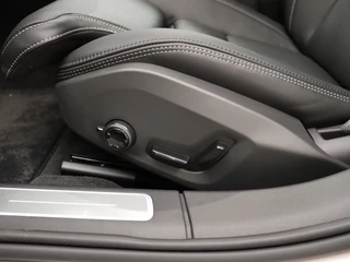 Volvo S90 Volvo S90 T8 PLUG-IN HYBRID LONG RANGE ULTIMATE DARK LUCHTVERING MASSAGE-S - afbeelding nr 12