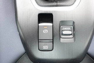 Nissan QASHQAI Nissan QASHQAI 1.3 MHEV N-Tekna + Panorama Veel Opties M Hybrid - afbeelding nr 8