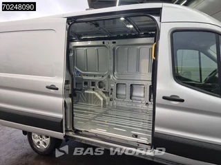 Ford Transit Ford Transit 165pk Nieuw Model Limited L2H2 Automaat ACC CarPlay Xenon Camera 10m3 Airco Cruise control - afbeelding nr 6