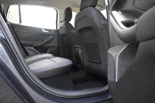 Ford Focus Ford Focus Wagon 1.0 EcoBoost Trend Edition Business|1e Eigenaar|TREKHAAK|CAMERA|NAVI|CARPLAY|CRUISE - afbeelding nr 31