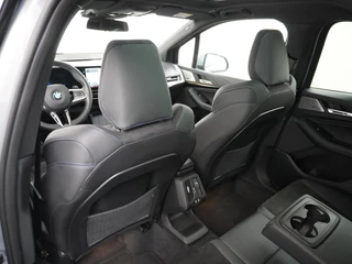 BMW 2 Serie BMW 2-serie Active Tourer 220i M-Sport HARMAN KARDON AUDIO| PANO |360 CAMERA | MEMORY SEAT - afbeelding nr 20