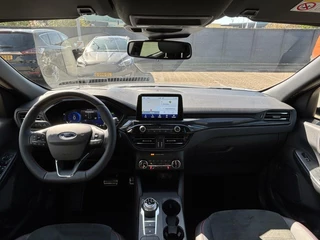 Ford Kuga Ford Kuga 2.5 PHEV ST-line X Graphite Tech 225PK Adaptieve Cruise Navi Camera Climate Stoelverwarming Voorruit Verwarming B&O Head Up Keyless 19'' Inch Velgen *1500KG Trekgewicht* - afbeelding nr 15