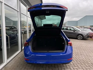 Škoda Octavia Skoda Octavia 1.0 e-TSI Business Edition | Navi | ACC | LED | Apple Carplay/Android Auto | Keyless Entry/Start | PDC | Rijstrooksensor | Climate Control | - afbeelding nr 34