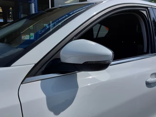 Ford Focus Ford Focus 1.0 EcoBoost 125pk Hybrid Titanium X | Navi | Apple Carplay + Android Auto | Clima | Cruise | Led Koplampen | Pdc V+A+Camera | Stoel+Stuurwielverwarming | Privacy Glass | 16''lm - afbeelding nr 35