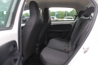 Volkswagen up! Volkswagen up! 1.0 BMT take up! / Airco / Radio / LED Dagrijverlichting / Elektr. ramen voor / Parrot - afbeelding nr 11