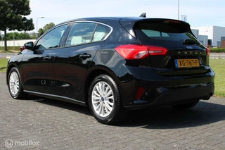 Ford Focus Ford Focus 1.0 EcoBoost 125 PK Titanium Business, Navi, App connect, Cruise, Clima, Pdc voor + achter, Lmv - afbeelding nr 5