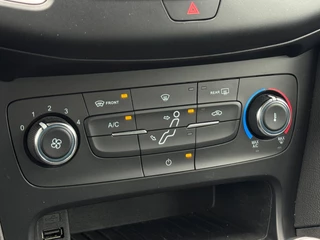 Ford Focus Ford Focus 1.0 Trend | Navigatie | Cruise Control | Parkeersensoren | Airconditioning | NAP - afbeelding nr 16