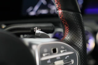 Mercedes-Benz A-Klasse Mercedes-Benz A-klasse 250 e AMG 45 Look / 360 Camera / Acc / Lane Assist / Dode Hoek / Open Pano / Sfeerver / Led / Pdc / 20 Inch - afbeelding nr 21