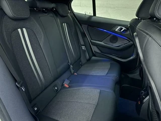 BMW 1 Serie BMW 1-serie 118i Sportline Navi Cruise Carplay Sfeerver. NAP - afbeelding nr 22