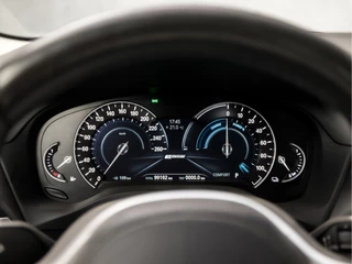BMW X3 293Pk Automaat (GROOT NAVI, M STUUR, DEALER ONDERHOUDEN, SFEERVERLICHTING, STUURWIEL VERWARMD, SPORTSTOELEN, GETINT GLAS, CRUISE, NIEUWE APK, NIEUWSTAAT) - afbeelding nr 20