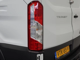 Ford Transit Ford Transit 330 2.0 TDCI L3H2 Trend Navigatie Camera Carplay Trekhaak Cruise control Airco - afbeelding nr 9