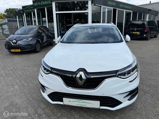 Renault Megane E-Tech Renault Megane Estate 1.6 E-Tech Plug-In Hybrid 160 - afbeelding nr 2