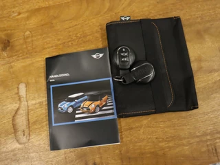 MINI Cooper MINI Cooper Mini 1.5 Business Seven [NAVIGATIE, VOL LEDER, SPORTSTOELEN, CRUISE CONTROL, AIRCO, BLUETOOTH, NIEUWSTAAT] - afbeelding nr 24