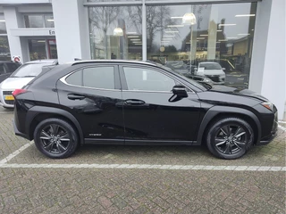 Lexus UX Trekhaak | Stuurverwarming | Keyless - afbeelding nr 6