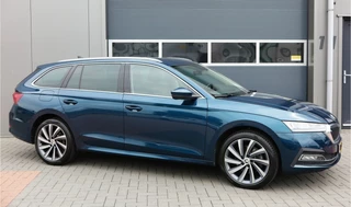 Škoda Octavia Škoda Octavia Combi 1.4 TSI iV 204PK PHEV Sportline Business ,Led-matrix koplampen, Carplay , Leer, Ergonimische stoelen, Stoelverwarming voor&achter,DAB+, stuurwiel verwarmd, schakelmogelijkheid aan stuurwiel, Carplay , etc. etc. - afbeelding nr 2