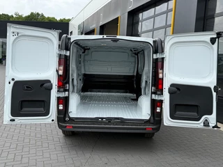 Renault Trafic Renault Trafic 2.0 Blue dCi 130PK L2H1 Advance Camera Navi - afbeelding nr 14