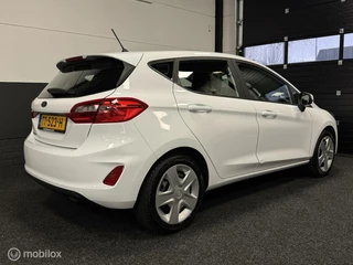 Ford Fiesta Ford Fiesta 1.1 5 DEURS / AIRCO / CRUISE / CARPLAY / NAP - afbeelding nr 2