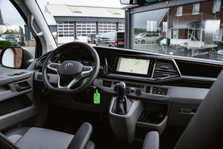 Volkswagen Transporter Volkswagen Transporter T6.1 CARAVELLE 2.0 TDI 150 PK DSG L2H1 DUB/CAB A-Klep ACC | LED | Digital Cockpit | Leder | Apple Carplay/Android Auto - afbeelding nr 9
