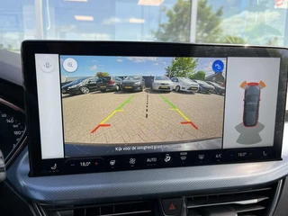 Ford Focus Ford Focus Wagon 1.0 EcoBoost Hybrid Active 125PK Winterpack Adaptieve Cruise SYNC4 Navi Camera Climate Privacy Glass *Compleet* - afbeelding nr 5