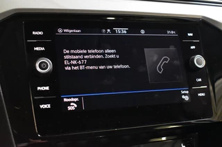 Volkswagen Passat Volkswagen Passat Variant GTE 218PK DSG HYBRID BUSINESS CAMERA/NAVI/MASSAGE - afbeelding nr 42