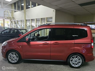 Ford Tourneo Courier Ford Tourneo Courier 1.0 Titanium A. Camera - afbeelding nr 4
